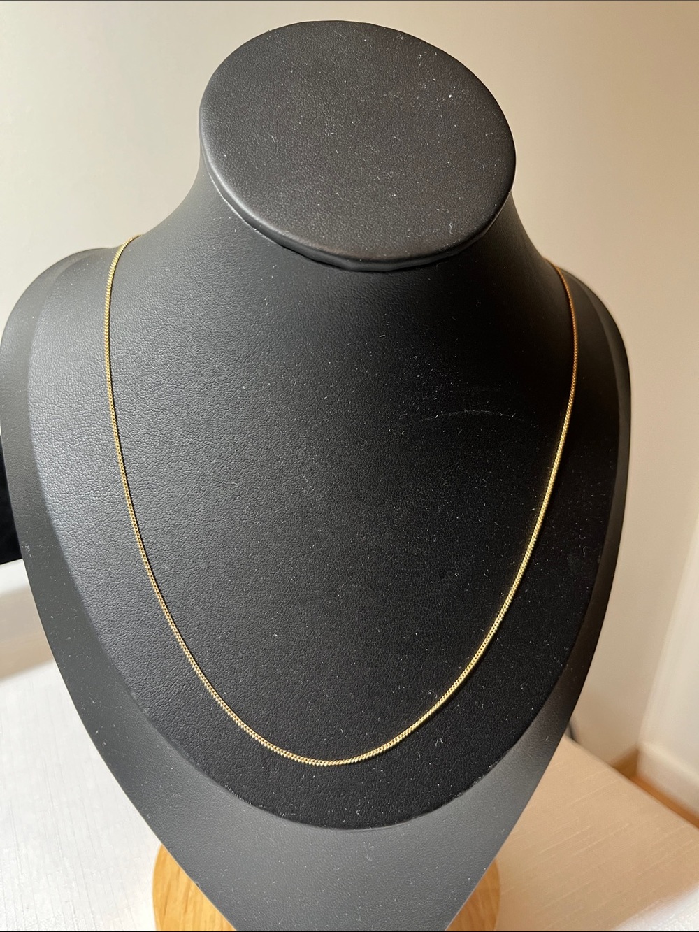 10k yellow gold chain
1.42 grams